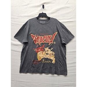 Universal Monsters Dracula Graphic Tee Mens XL‎ Charcoal Gray Horror T-Shirt NWT